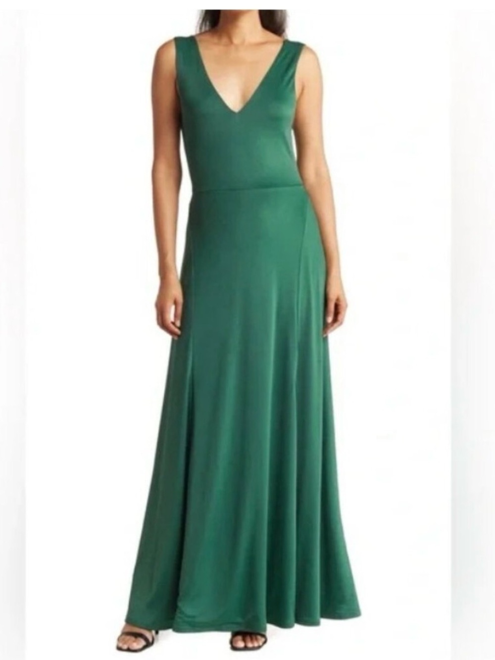 LOVE BY DESIGN Sleeveless Deep V-Neck Emerald Maxi Dress NWT